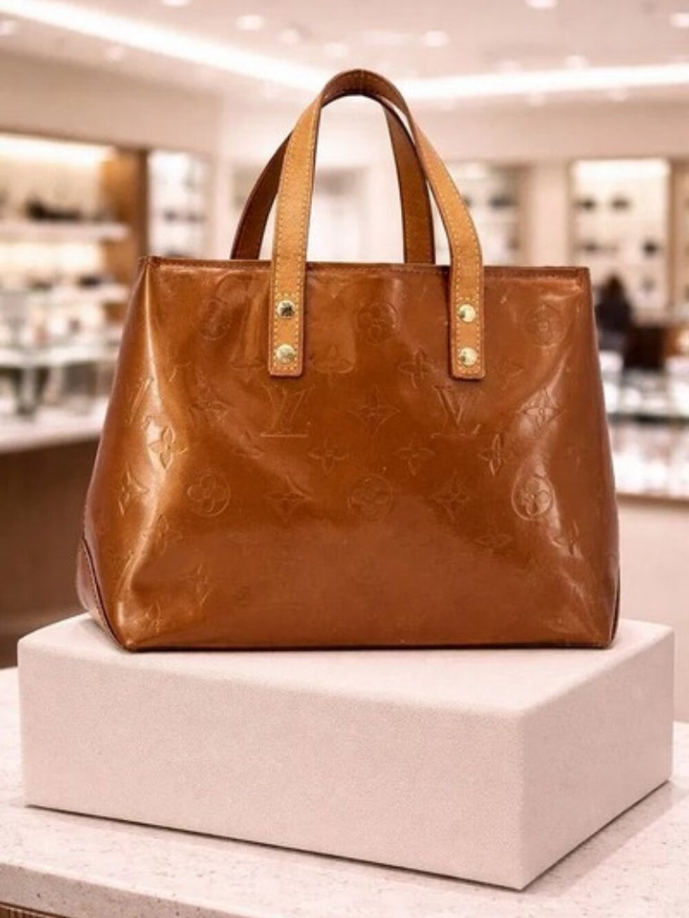 PRETTY LOUIS VUITTON MONOGRAM VERNIS PATENT ON CANVAS READE PM SMALL TOTE BAG